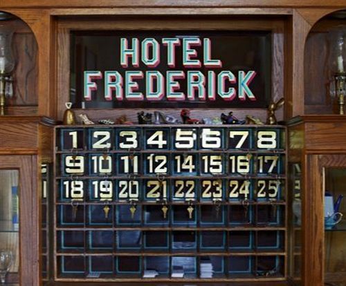Hotel Frederick Boonville Bagian luar foto